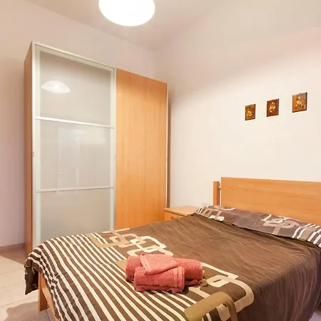 Ma1 Large Apartamento *